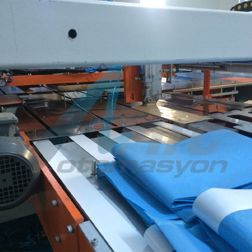 Medikal Ameliyat Örtü Katlama